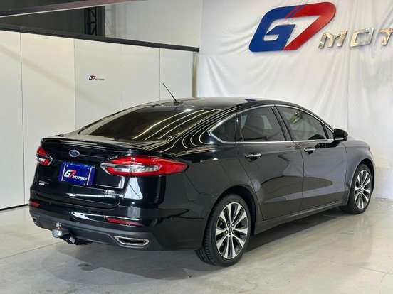 FORD-FUSION-2018
