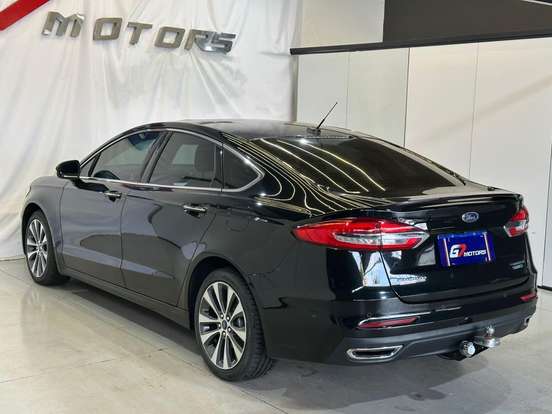 FORD-FUSION-2018