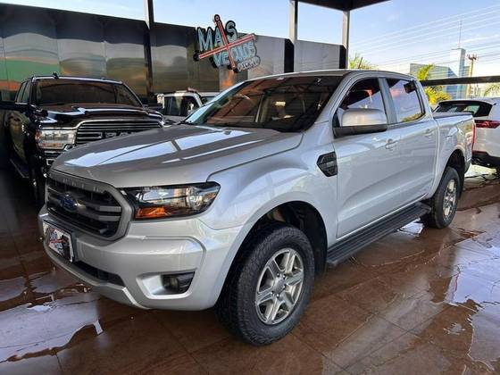 FORD RANGER 2.2 XLS 4X4 CD 16V DIESEL 4P AUTOMÁTICO