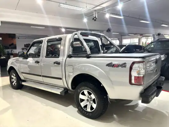 FORD-RANGER-2012