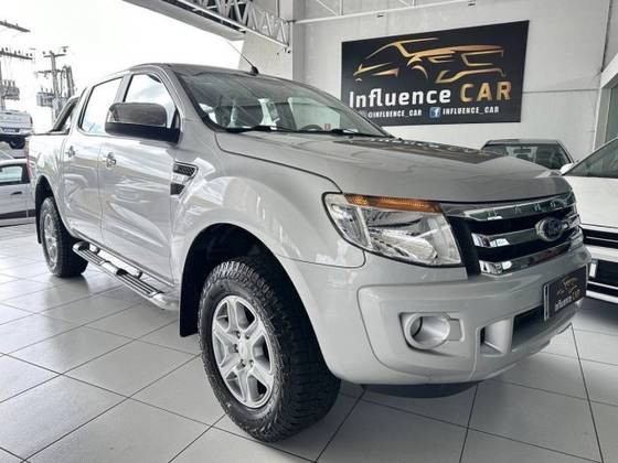 FORD RANGER 3.2 XLT 4X4 CD 20V DIESEL 4P AUTOMÁTICO