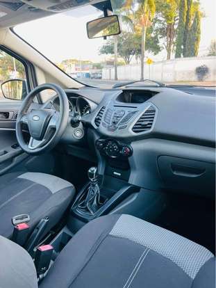 FORD-ECOSPORT-2013