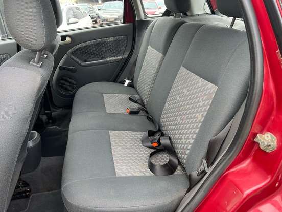 FORD-FIESTA-1.6 MPI CLASS 8V GASOLINA 4P MANUAL FORD-FIESTA-2004