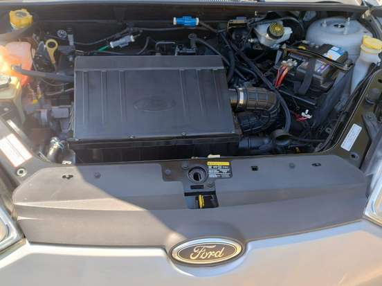 FORD-FIESTA-2010