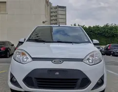 FORD FIESTA 1.6 ROCAM SE 8V FLEX 4P MANUAL FORD FIESTA 1.6 ROCAM SE 8V FLEX 4P MANUAL