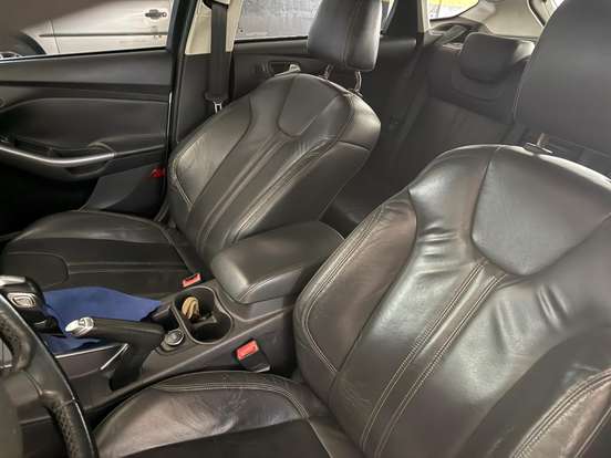 FORD-FOCUS-2.0 TITANIUM 16V FLEX 4P POWERSHIFT FORD-FOCUS-2014