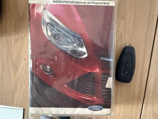FORD-FOCUS-2.0 TITANIUM 16V FLEX 4P POWERSHIFT FORD-FOCUS-2014