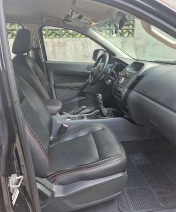 FORD-RANGER-2012
