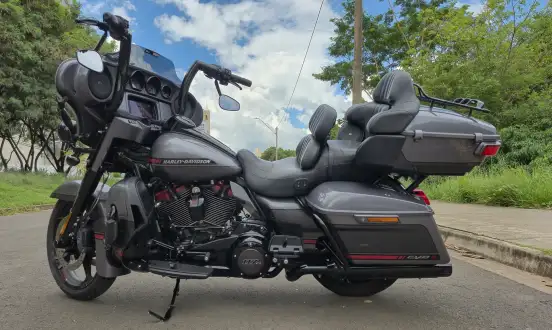 HARLEY-DAVIDSON-CVO LIMITED-2020