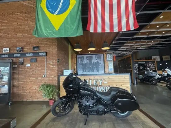 HARLEY-DAVIDSON-LOW RIDER ST-2023