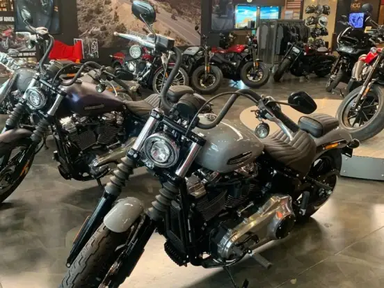 HARLEY-DAVIDSON-STREET BOB HARLEY-DAVIDSON-STREET BOB-2025