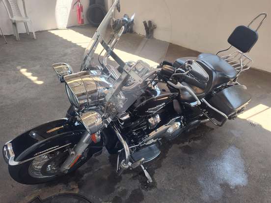 HARLEY-DAVIDSON-ROAD KING CLASSIC HARLEY-DAVIDSON-ROAD KING CLASSIC-2016