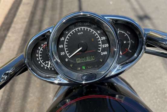 HARLEY-DAVIDSON-V-ROD SCREAMIN EAGLE-2005
