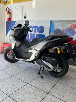 HONDA-ADV-2025