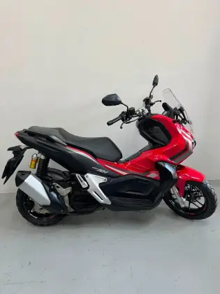 HONDA ADV 