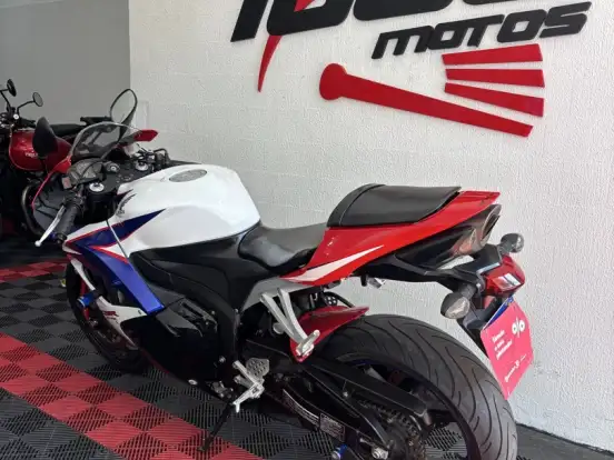 HONDA-CBR 600RR HONDA-CBR 600RR-2010