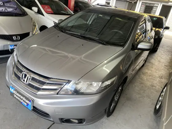 HONDA CITY 1.5 LX 16V FLEX 4P AUTOMÁTICO HONDA CITY 1.5 LX 16V FLEX 4P AUTOMÁTICO