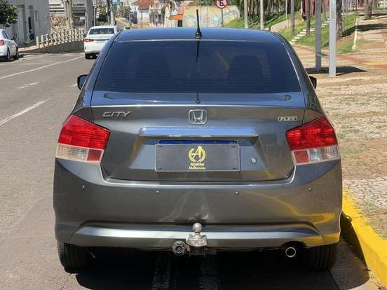 HONDA-CITY-2011