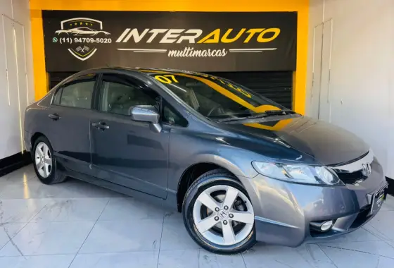 HONDA CIVIC 1.8 LXS 16V GASOLINA 4P AUTOMÁTICO