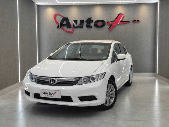 HONDA CIVIC 1.8 LXS 16V FLEX 4P AUTOMÁTICO