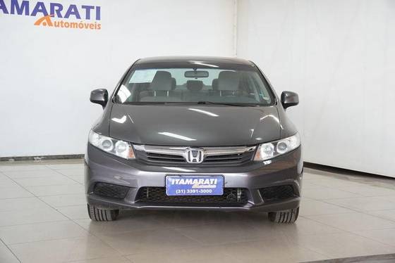 HONDA CIVIC 1.8 LXS 16V FLEX 4P MANUAL