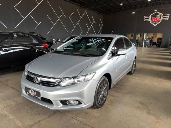 HONDA CIVIC 2.0 LXR 16V FLEX 4P AUTOMÁTICO