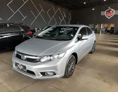 HONDA CIVIC 2.0 LXR 16V FLEX 4P AUTOMÁTICO HONDA CIVIC 2.0 LXR 16V FLEX 4P AUTOMÁTICO