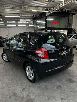 HONDA-FIT-2012