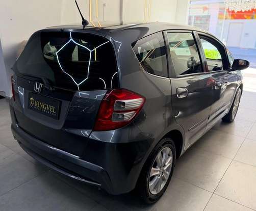 HONDA-FIT-2013