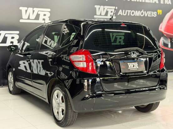 HONDA-FIT-2011