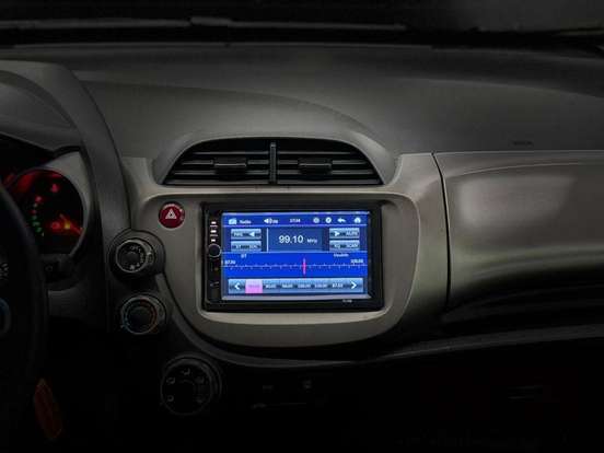 HONDA-FIT-2011