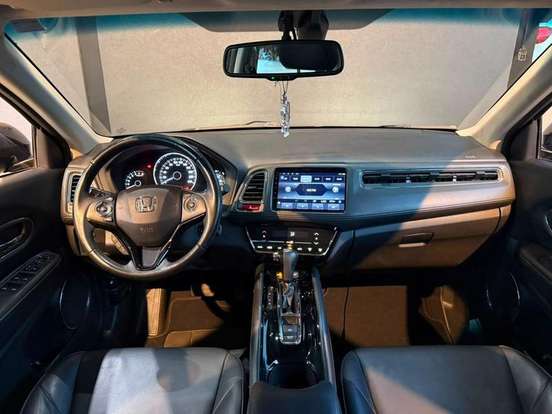 HONDA-HR-V-1.8 16V FLEX TOURING 4P AUTOMÁTICO HONDA-HR-V-2017