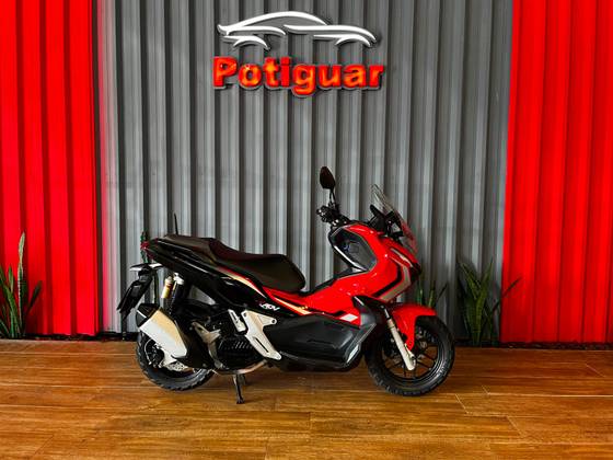 HONDA ADV 