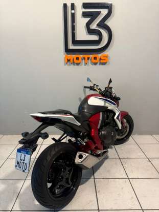 HONDA-CB 1000R-2015