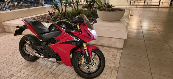 HONDA CBR 600F 