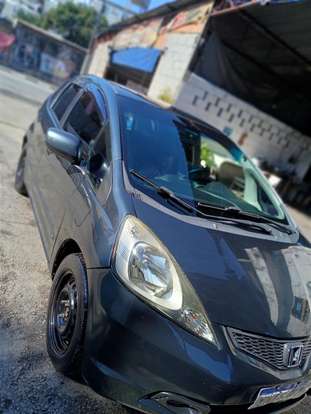 HONDA-FIT-2009