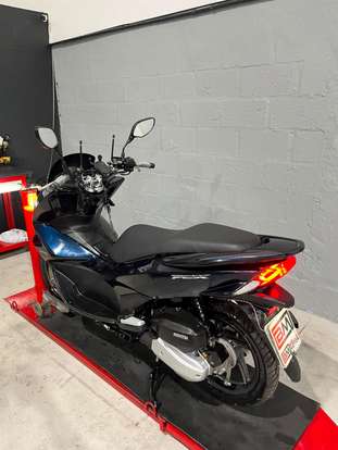 HONDA-PCX DLX-2018