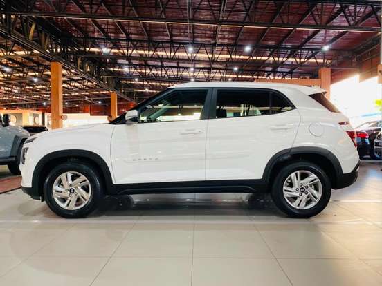 HYUNDAI-CRETA-2023