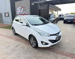HYUNDAI HB20 1.6 PREMIUM 16V FLEX 4P AUTOMÁTICO HYUNDAI HB20 1.6 PREMIUM 16V FLEX 4P AUTOMÁTICO