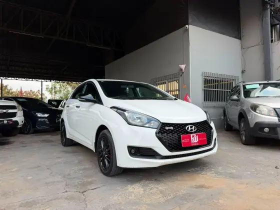 HYUNDAI HB20 1.6 R SPEC 16V FLEX 4P AUTOMÁTICO