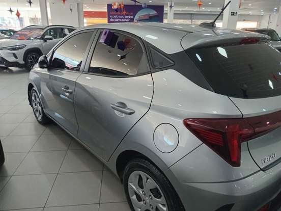 HYUNDAI-HB20-2024