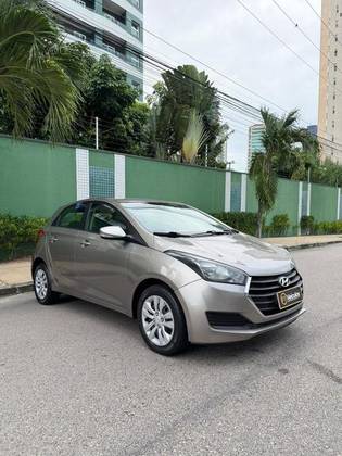 HYUNDAI HB20 1.0 COMFORT 12V FLEX 4P MANUAL