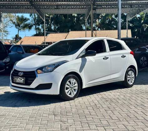 HYUNDAI HB20 1.0 COMFORT 12V FLEX 4P MANUAL