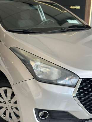 HYUNDAI-HB20-2018