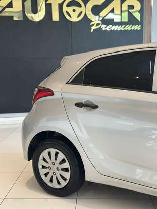 HYUNDAI-HB20-2018