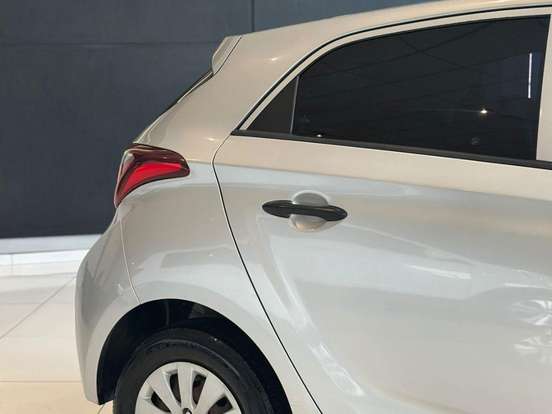 HYUNDAI-HB20-1.0 UNIQUE 12V FLEX 4P MANUAL HYUNDAI-HB20-2018