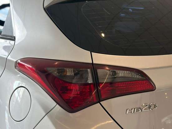 HYUNDAI-HB20-1.0 UNIQUE 12V FLEX 4P MANUAL HYUNDAI-HB20-2018