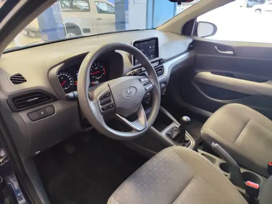 HYUNDAI-HB20S-2023