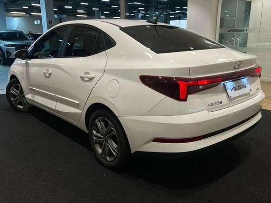 HYUNDAI-HB20S-2024