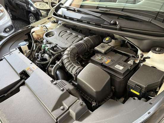 HYUNDAI-HB20S-2024